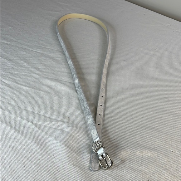 Reitmans Narrow Silver Metallic Crackled Rhinestone Belt Vegan Leather Size L - Picture 2 of 9